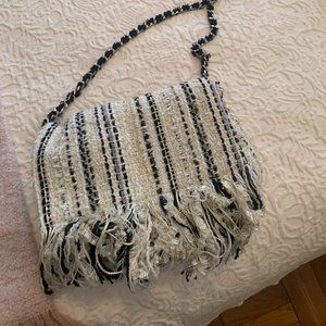 Trendy Tweed Zara Shoulder Bag